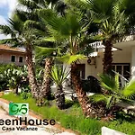 Greenhouse Apartmán *