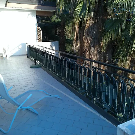 Greenhouse Apartment Mascalucia